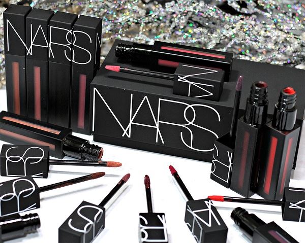 MAT RUJA EŞSİZ YORUM: NARS POWERMATTE LIP PIGMENT