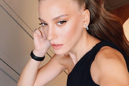 SERENAY SARIKAYA’NIN NUDE MAKYAJI NASIL YAPILIR?