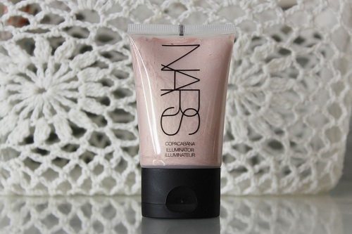 NARS ILLUMINATOR’I KULLANMAK İÇİN 7 YOL NEDİR?