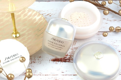 CİLDE BAKIM YAPAN FONDÖTEN: SHISEIDO TOTAL RADIANCE SPF20