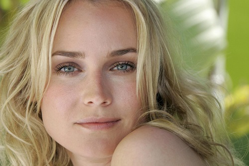 DIANE KRUGER'IN SAÇ VE MAKYAJ UYUMU HARİKA!