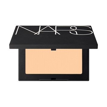 NARS - SOFT VELVET PRESSED POWDER - Cilt Dokusunu Pürüzsüzleştiren Çok Amaçlı Pudra