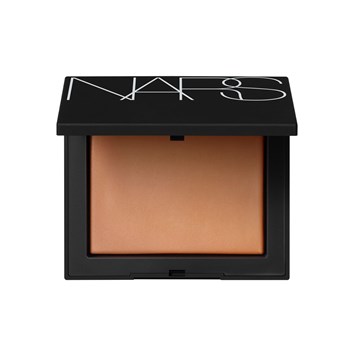 NARS - LIGHT REFLECTING PRESSED POWDER - Aydınlatıcı Etkili Transparan Sıkıştırılmış Pudra