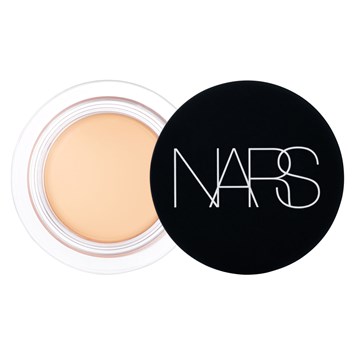 NARS - SOFT MATTE COMPLETE CONCEALER - Doğal Görünümlü Yüksek Örtücülük Sağlayan Kapatıcı