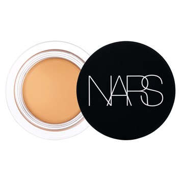 NARS - SOFT MATTE COMPLETE CONCEALER - Doğal Görünümlü Yüksek Örtücülük Sağlayan Kapatıcı