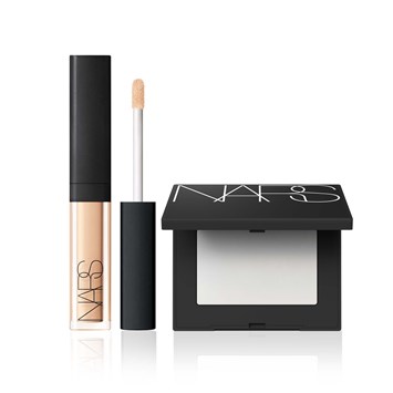 NARS - MINI CONCEALER & MINI SETTING POWDER SET - Mini Radiant Creamy Kapatıcı & Mini Aydınlatıcı Pudra Seti