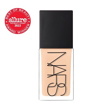 NARS - LIGHT REFLECTING FOUNDATION - Cildin Işığını Ortaya Çıkaran & Cilt Bakım Etkili Fondöten