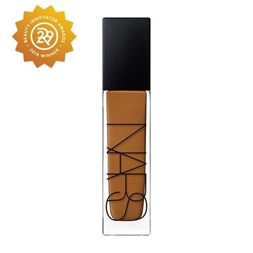 NARS - NATURAL RADIANT LONGWEAR FOUNDATION - Uzun Süre Dayanıklı Cilde Parlak Görünüm Veren Fondöten