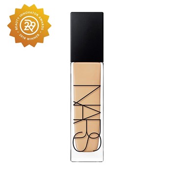 NARS - NATURAL RADIANT LONGWEAR FOUNDATION - Uzun Süre Dayanıklı Cilde Parlak Görünüm Veren Fondöten