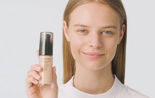shiseido synchro skin glow foundation