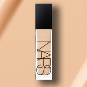 NATURAL RADIANT LONGWEAR FOUNDATION